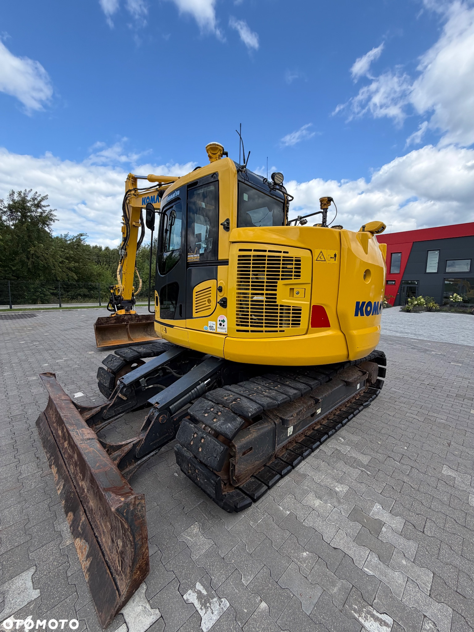 Komatsu PC138US